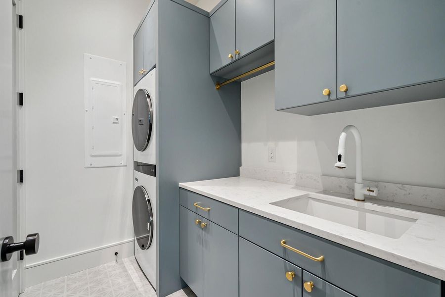 Furnished interior view inside a new home in , Johns Island (Image 6).