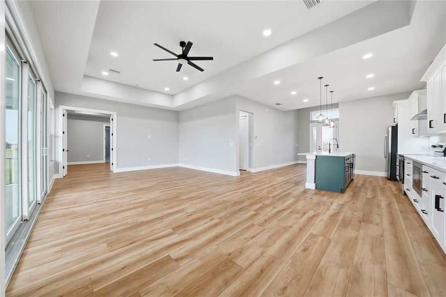 Spacious, unfurnished interior of a new home in , Punta Gorda (Image 20).