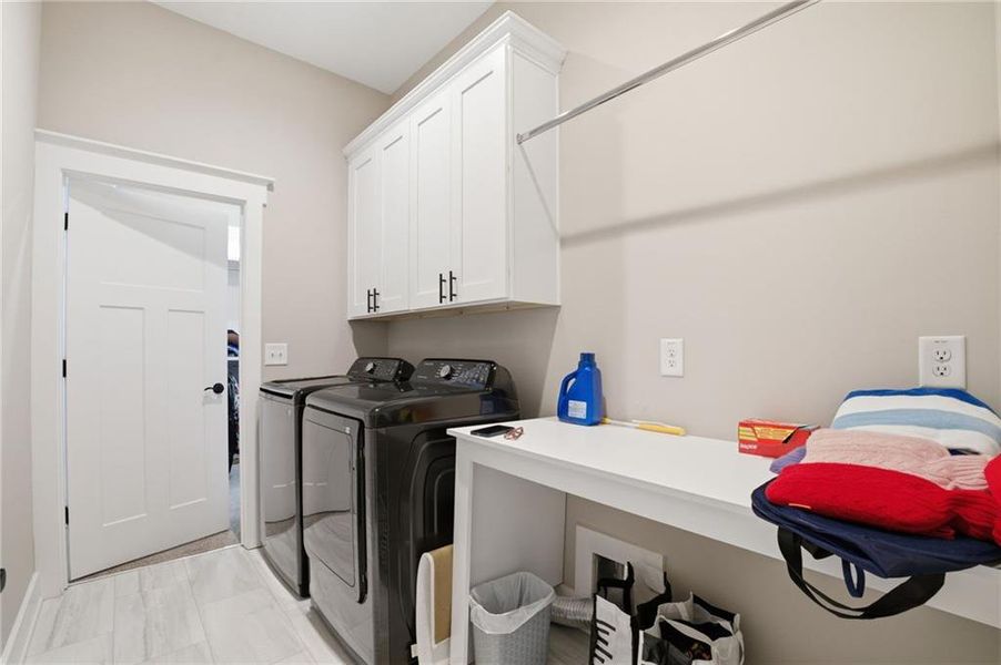 Furnished interior view inside a new home in , Jasper (Image 42).