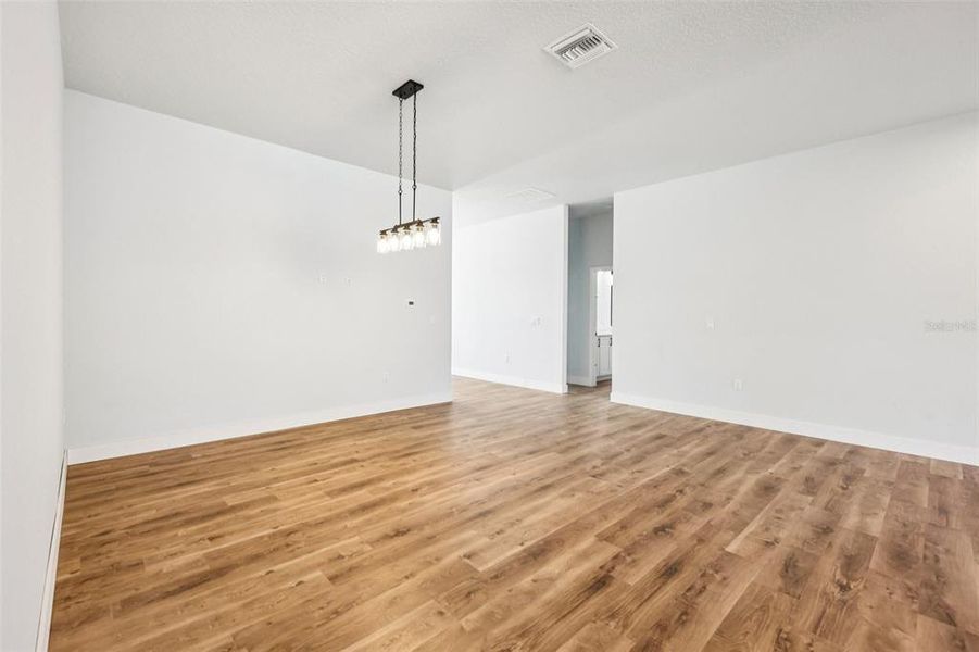 Spacious, unfurnished interior of a new home in , Deland (Image 37). Spacious, unfurnished interior of a new home in , Deland (Image 37).