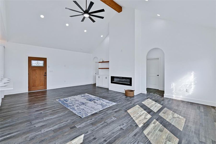 Image 36 of a home in . Image 36 of a home in .