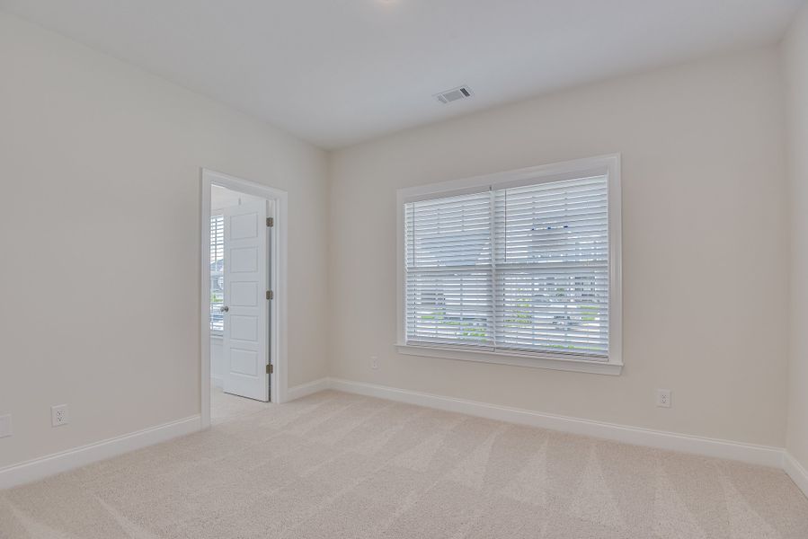 Spacious, unfurnished interior of a new home in The Sanctuary, Aiken (Image 35). Spacious, unfurnished interior of a new home in The Sanctuary, Aiken (Image 35).