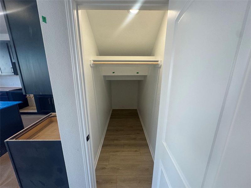 Image 29 of a home in Rolling Glen. Image 29 of a home in Rolling Glen.