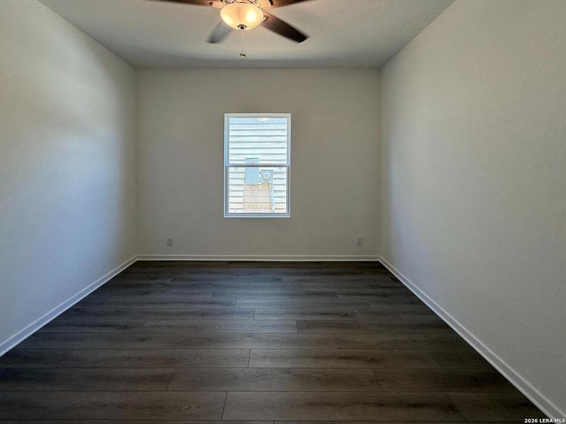 Spacious, unfurnished interior of a new home in Hennersby Hollow, San Antonio (Image 20). Spacious, unfurnished interior of a new home in Hennersby Hollow, San Antonio (Image 20).