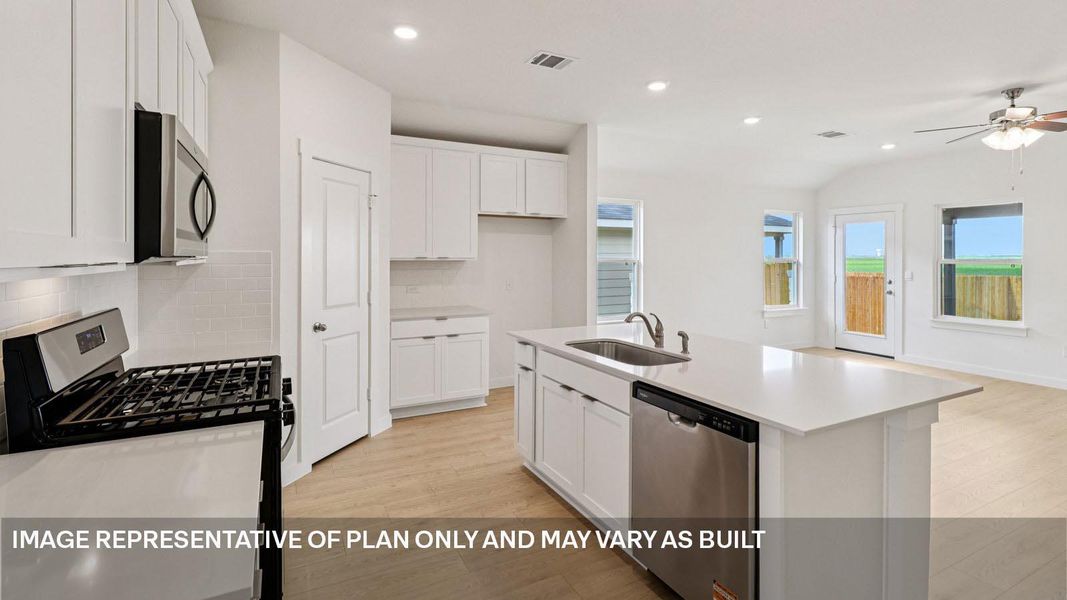 Furnished interior view inside a new home in Durango, Mustang Ridge (Image 4).