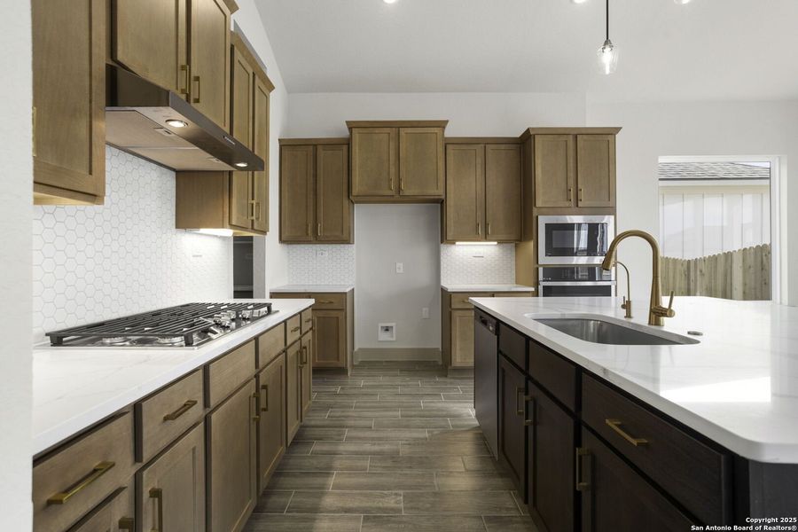 Furnished interior view inside a new home in Weltner Farms 60’s, New Braunfels (Image 4).