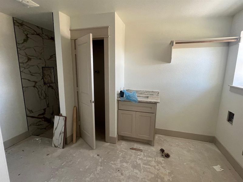 In-progress construction of a new home in , Millsap, TX (Image 25).