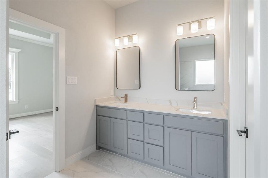 Furnished interior view inside a new home in , Fort Worth (Image 12).