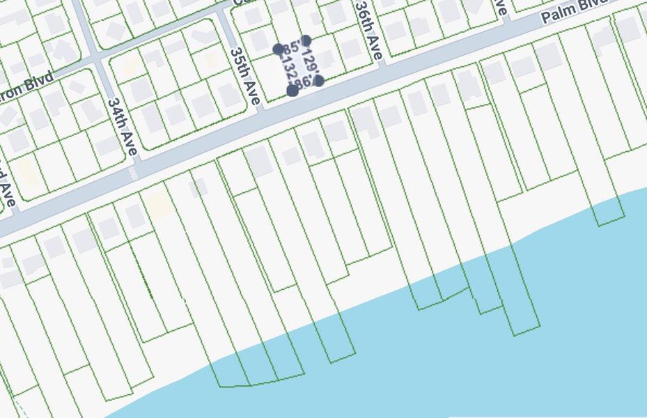 Image 8 of a home in .