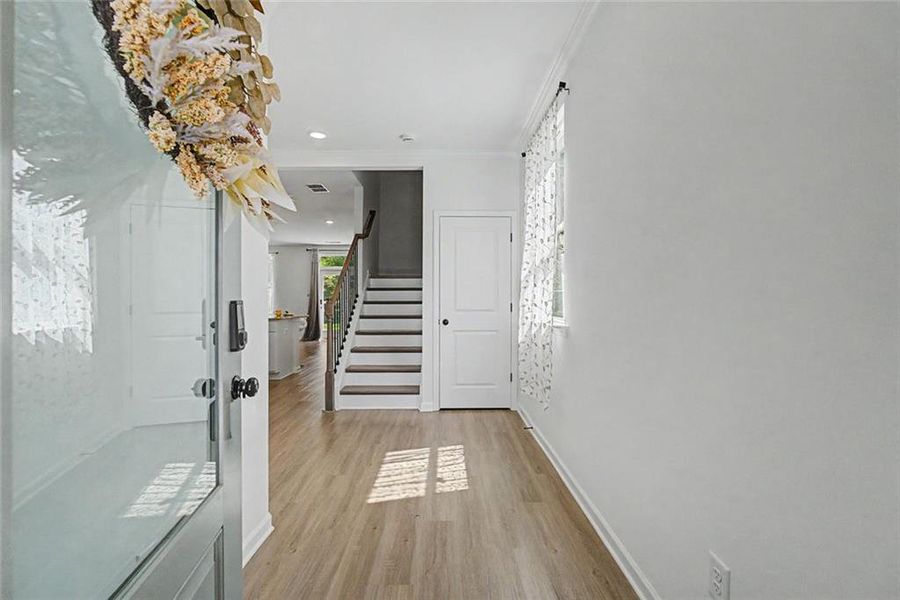 Spacious, unfurnished interior of a new home in , Atlanta (Image 33).