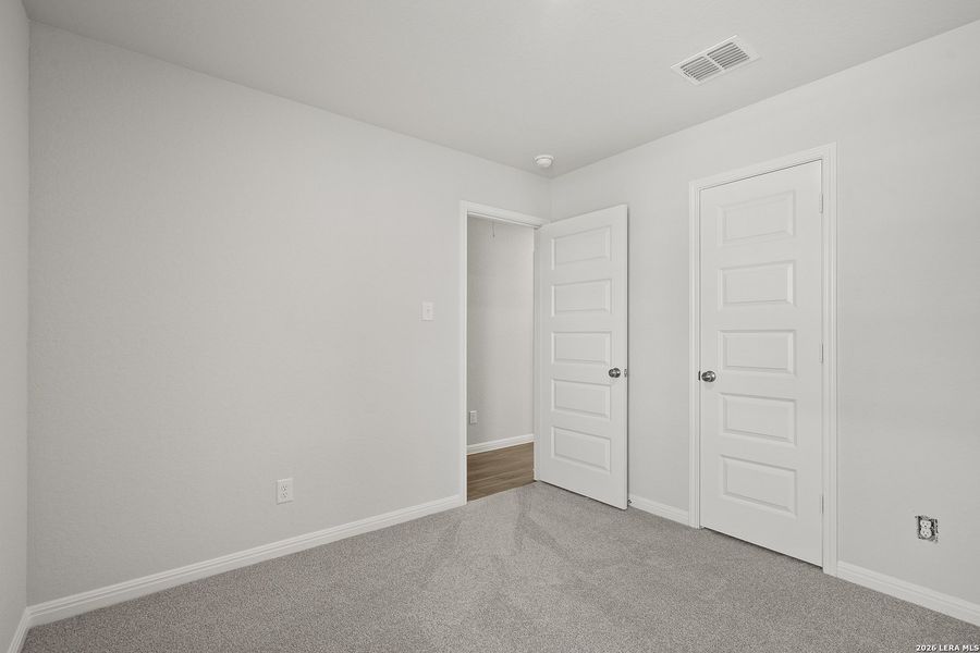 Spacious, unfurnished interior of a new home in Applewhite Meadows, San Antonio (Image 23).