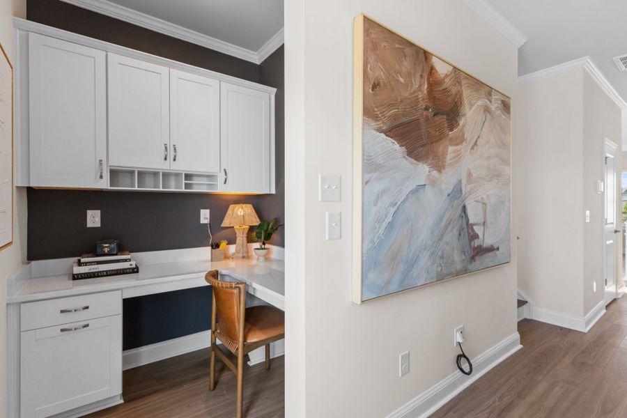 Representative furnished interior of a home built from the Joliet by Pulte Homes in Lakeside Townes at Riverlights, Wilmington (Image 21).