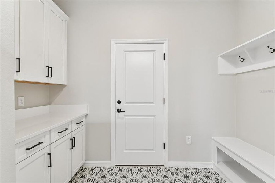 Furnished interior view inside a new home in John’s Lake North, Clermont (Image 9).