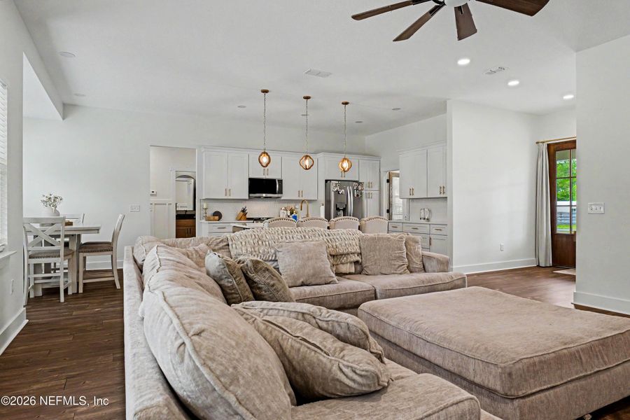 Furnished interior view inside a new home in , Callahan (Image 39).