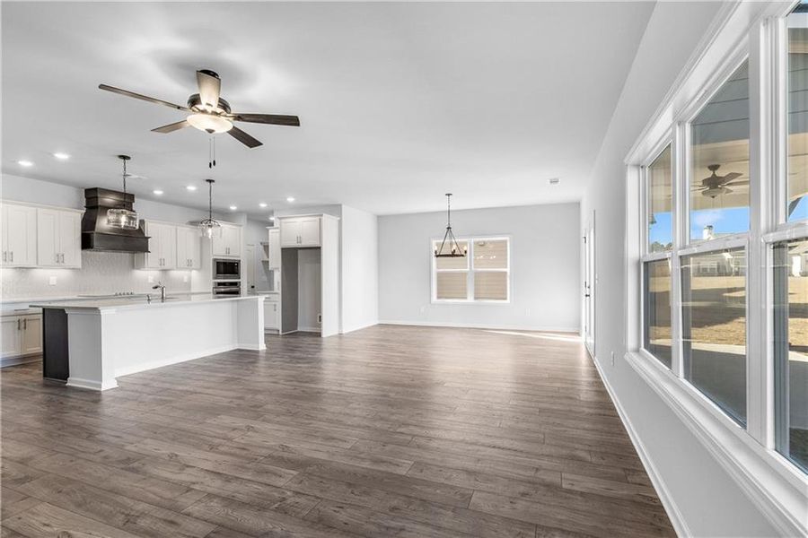 Spacious, unfurnished interior of a new home in Harmony Farms, Eatonton (Image 16).