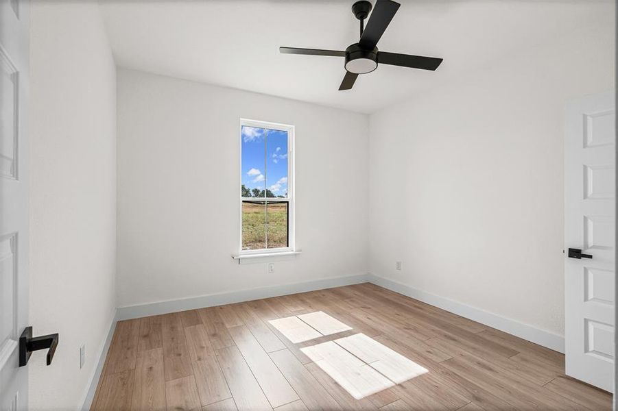 Spacious, unfurnished interior of a new home in , Millsap (Image 27).