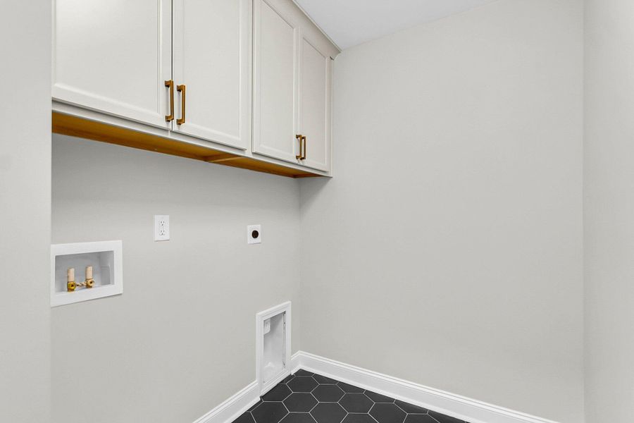 Spacious, unfurnished interior of a new home in Phillips Crossing, Ridgeville (Image 26).