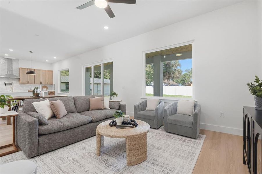 Furnished interior view inside a new home in , Orlando (Image 14).