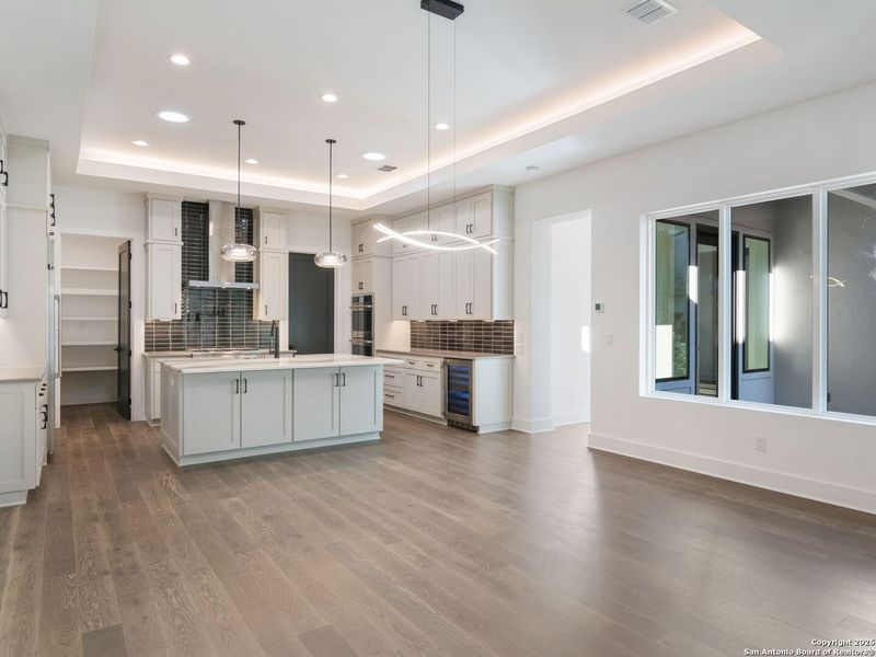 Furnished interior view inside a new home in Dominion Heights, San Antonio (Image 15). Furnished interior view inside a new home in Dominion Heights, San Antonio (Image 15).