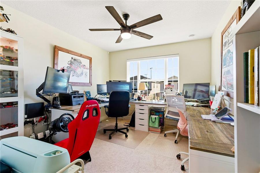 Furnished interior view inside a new home in , Orlando (Image 37). Furnished interior view inside a new home in , Orlando (Image 37).