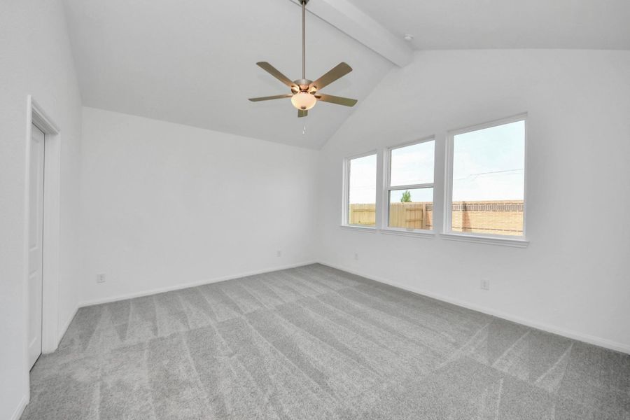 Spacious, unfurnished interior of a new home in 45' Traditional Homes at Elyson, Katy (Image 27).