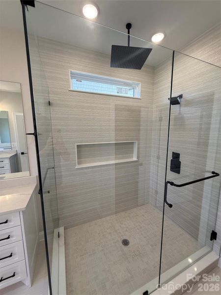 Image 33 of a home in .