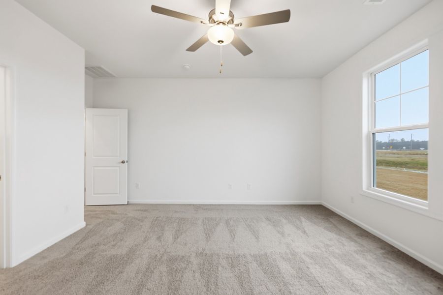 Representative unfurnished interior of a home built from the Bailey II by Great Southern Homes in Southbridge, Sumter (Image 88). Representative unfurnished interior of a home built from the Bailey II by Great Southern Homes in Southbridge, Sumter (Image 88).