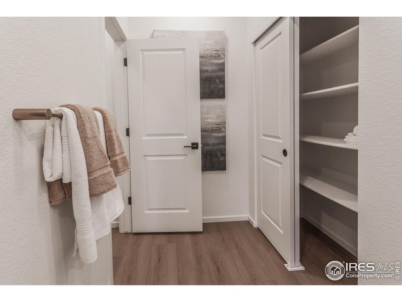 EXAMPLE PHOTO: MASTER BATH