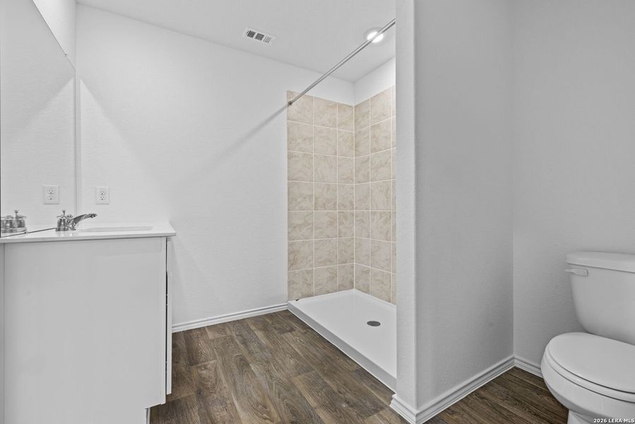 Furnished interior view inside a new home in Avenida, Converse (Image 10). Furnished interior view inside a new home in Avenida, Converse (Image 10).