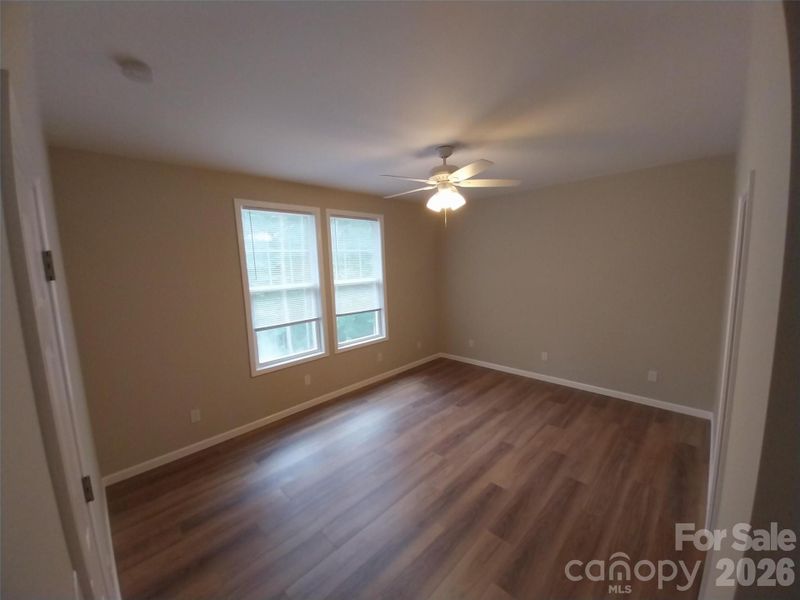 Spacious, unfurnished interior of a new home in , Maiden (Image 13).