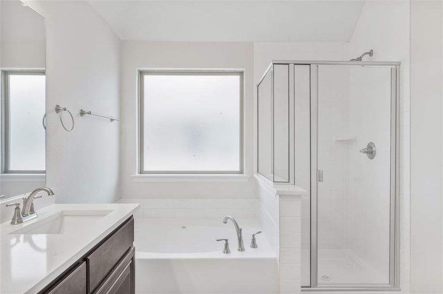 Furnished interior view inside a new home in Creekview Meadows, Pilot Point (Image 11).