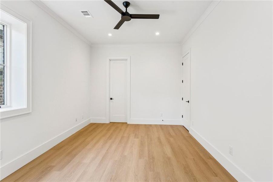 Spacious, unfurnished interior of a new home in , Atlanta (Image 21).