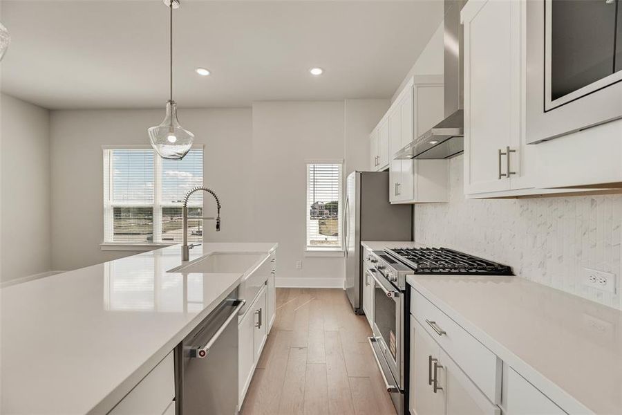 Furnished interior view inside a new home in Collin Creek, Plano (Image 5).