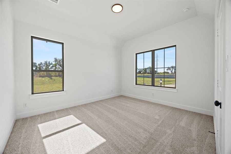 Spacious, unfurnished interior of a new home in Chatham Reserve, Providence Village (Image 29).