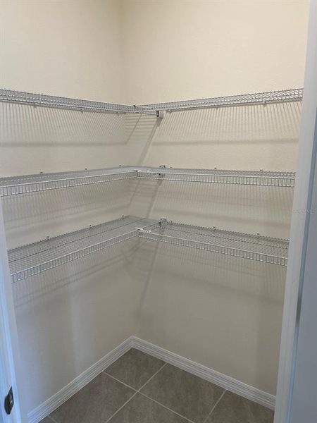 Spacious, unfurnished interior of a new home in Epperson, Wesley Chapel (Image 19).