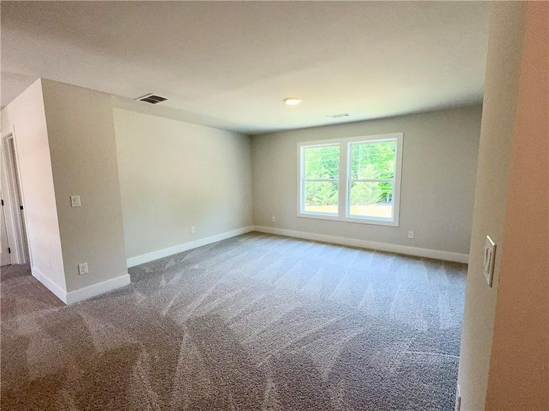 Spacious, unfurnished interior of a new home in , Hoschton (Image 28).