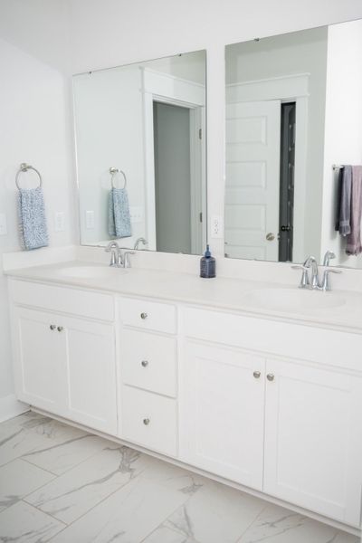 Furnished interior view inside a new home in Carnes Crossroads, Summerville (Image 29).