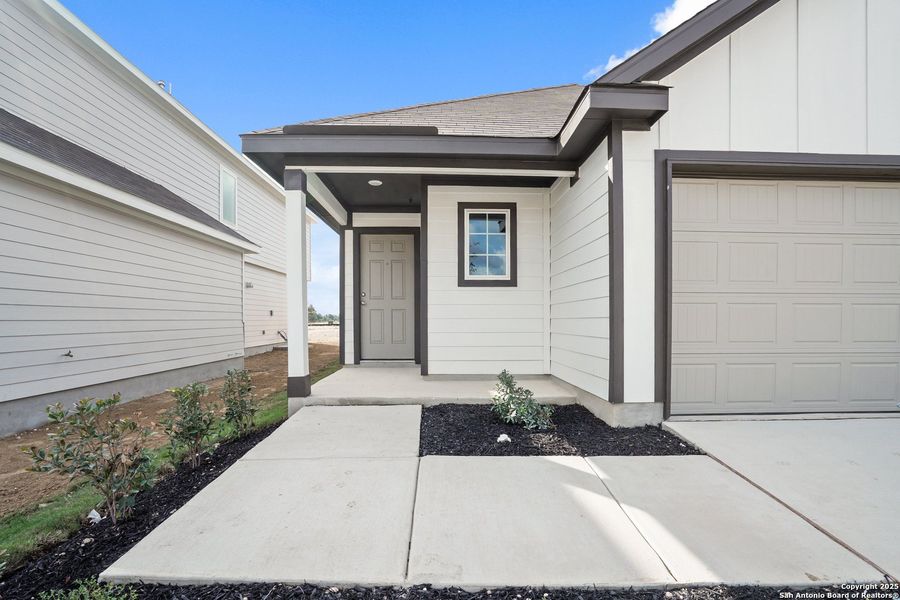 Exterior details and patio area of a home in Timber Creek, San Antonio (Image 4). Exterior details and patio area of a home in Timber Creek, San Antonio (Image 4).