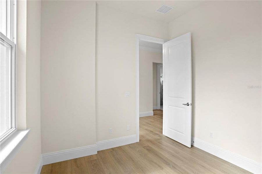 Spacious, unfurnished interior of a new home in , Apopka (Image 50).