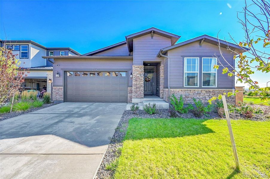 Exterior details and patio area of a home in , Aurora (Image 2).