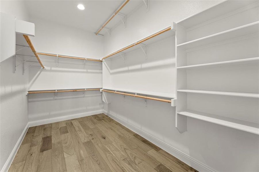 3148 Bryne Lane - Closet 3148 Bryne Lane - Closet