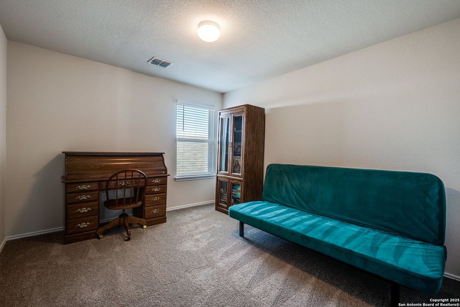 Furnished interior view inside a new home in Copper Canyon, Bulverde (Image 20). Furnished interior view inside a new home in Copper Canyon, Bulverde (Image 20).