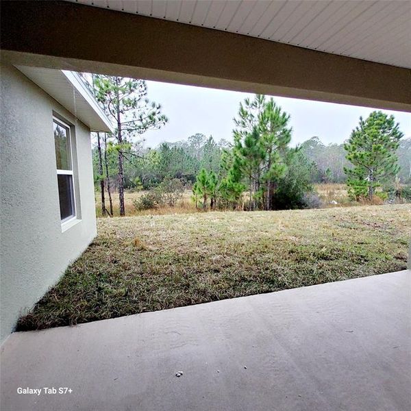 Exterior details and patio area of a home in , St. Cloud (Image 3).