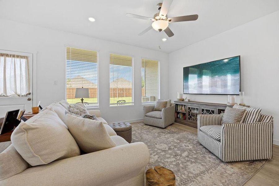 Furnished interior view inside a new home in , McKinney (Image 12). Furnished interior view inside a new home in , McKinney (Image 12).