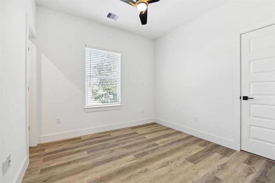 2nd Bedroom with closet