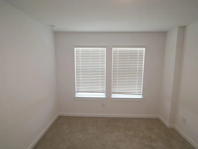 Spacious, unfurnished interior of a new home in Miller's Pond, Rosenberg (Image 12). Spacious, unfurnished interior of a new home in Miller's Pond, Rosenberg (Image 12).