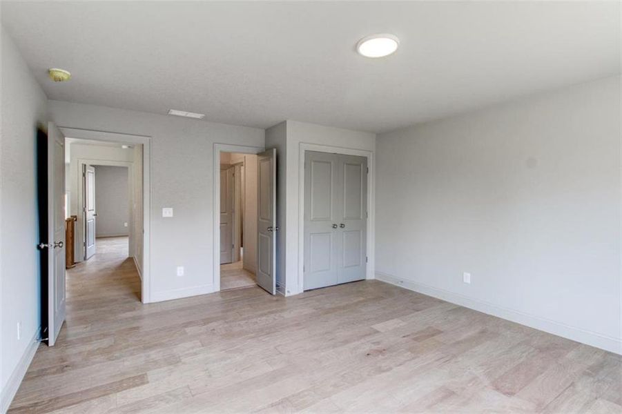 Spacious, unfurnished interior of a new home in , Conyers (Image 35).
