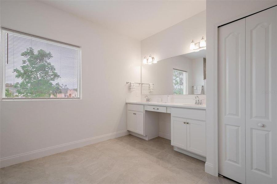 Furnished interior view inside a new home in , Punta Gorda (Image 19). Furnished interior view inside a new home in , Punta Gorda (Image 19).