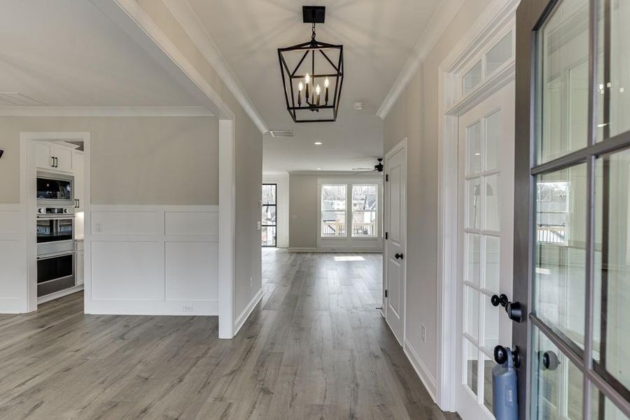 Spacious, unfurnished interior of a new home in , Buford (Image 19).