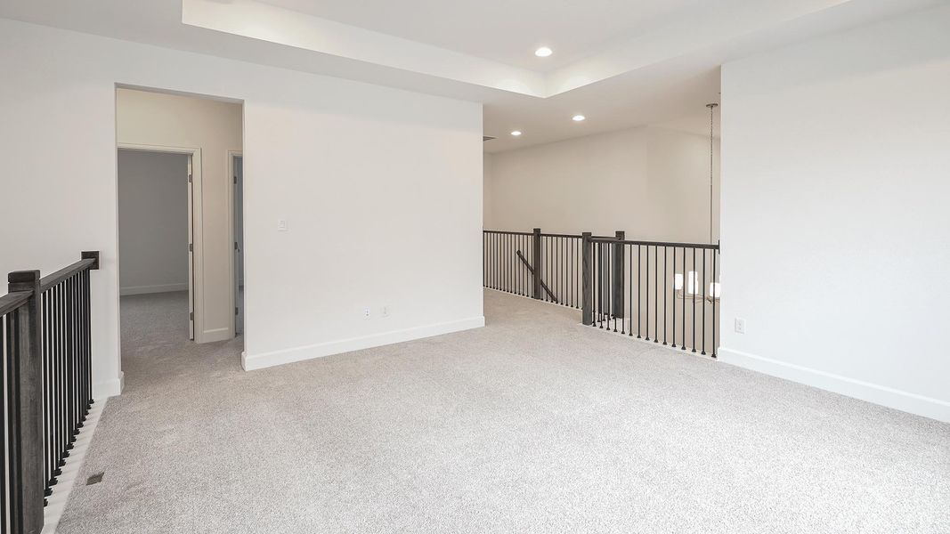 Spacious, unfurnished interior of a new home in Crosswinds 50', Kyle (Image 27).